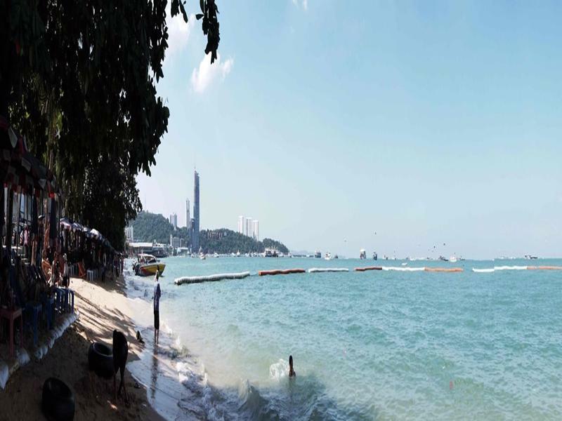 Sureena Hotel Pattaya Extérieur photo
